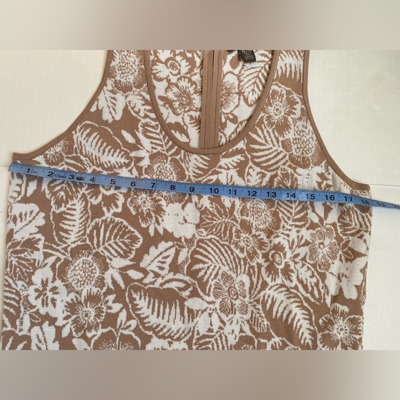 Tommy Bahama Knit Dress XL Brown White Floral Print Excellent Condition - Picture 6 of 8